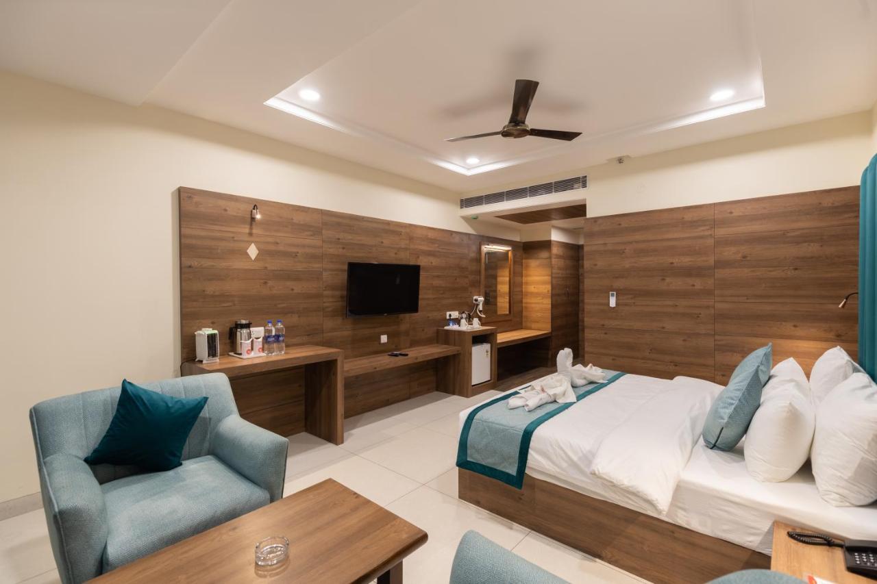 Hotel Highway King Bilaspur Manesar Esterno foto
